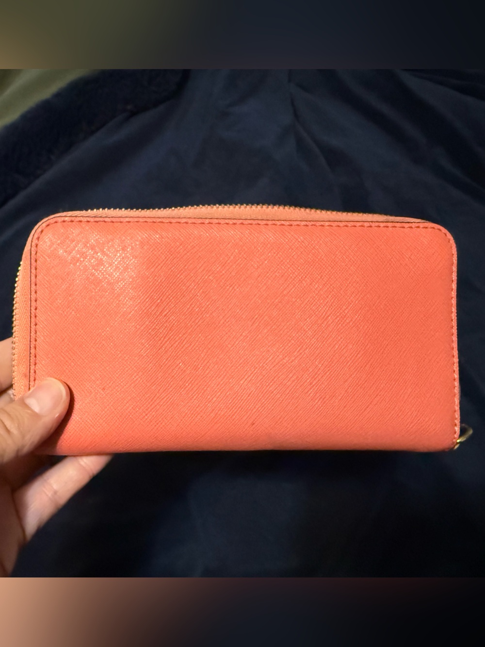 Michael Kors Coral Pink Zip Wallet with Gold Logo - Picture 4 of 7